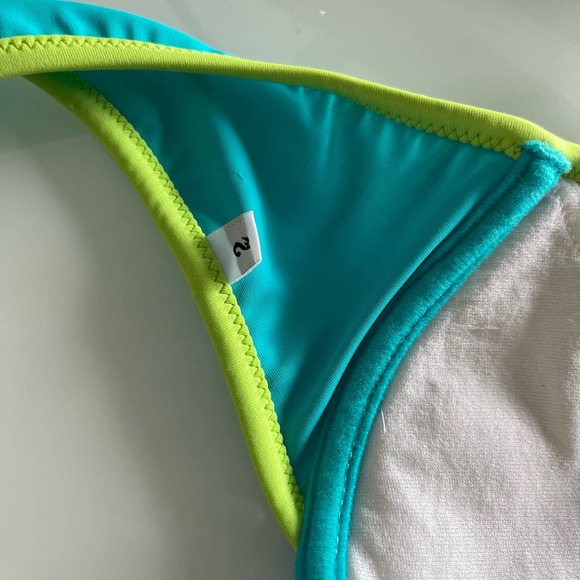 D&G Y2K Halter Tie String Bikini Set - Picture 12 of 16